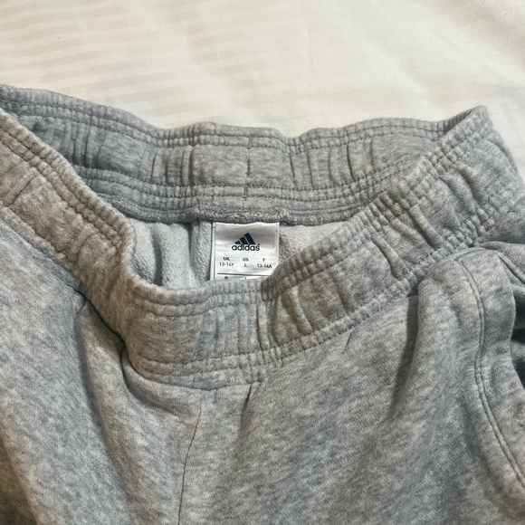 Adidas girls sweatpants - Picture 2 of 5